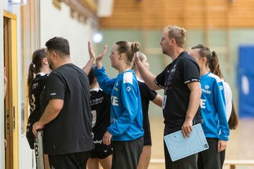 Bild 1 - wCJ SV Henstedt Ulzburg - HSG Herzhorn/Kollmar/Neuendorf : Ergebnis: 35:29